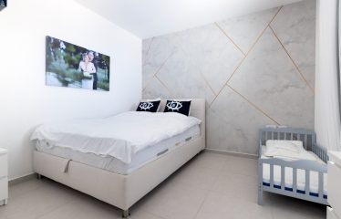 À vendre à Bat Yam – 4 pièces dans la tour Uptown