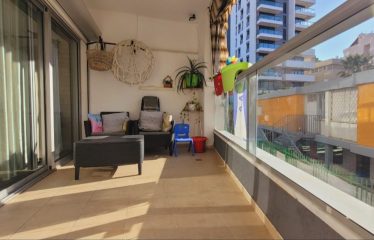 À vendre – Appartement 3 pièces rénové avec balcon et parking à 3 min de la mer et du tramway