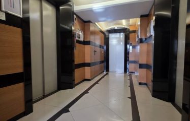 À louer : superbe appartement de 4 pièces, spacieux et lumineux, avec vue directe sur la mer ! 🌅