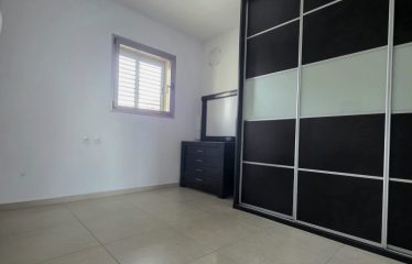 À vendre – Appartement 4,5 pièces avec vue mer, complexe Gan HaIr, Bat Yam