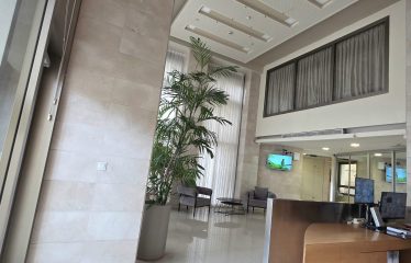 À vendre – Appartement 4,5 pièces avec vue mer, complexe Gan HaIr, Bat Yam