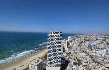 À vendre – Appartement neuf avec vue mer au 28ᵉ étage, 2ᵉ ligne mer