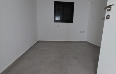 À vendre – Appartement neuf avec vue mer au 28ᵉ étage, 2ᵉ ligne mer