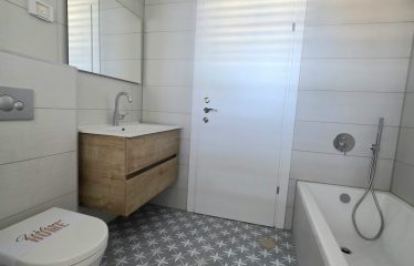 À vendre – Appartement neuf avec vue mer au 28ᵉ étage, 2ᵉ ligne mer