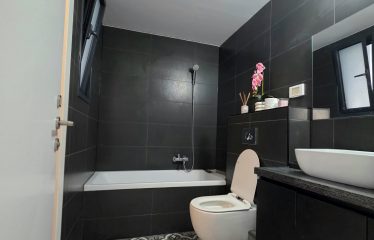 À vendre à Bat Yam Rez de Jardin