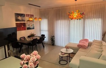 À vendre à Bat Yam Rez de Jardin