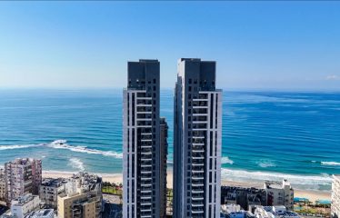 À vendre à Bat Yam Rez de Jardin